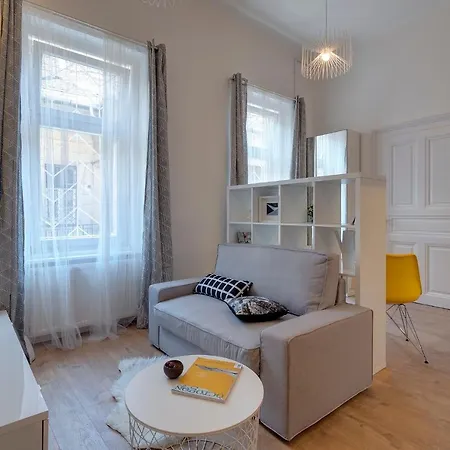 Apartment Avenue Loft J13 *