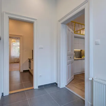 Avenue Loft J13 Lejlighed